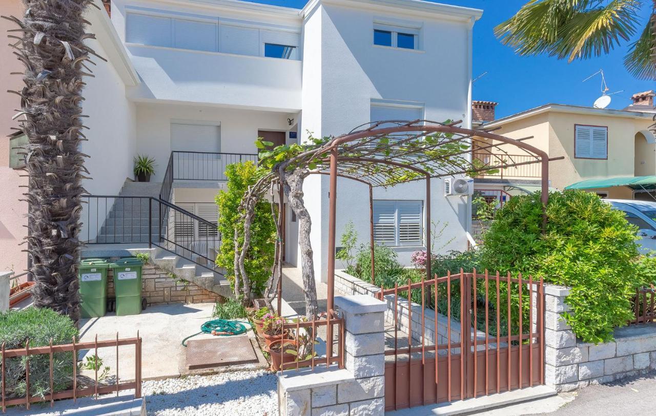 Apartamento Irena Poreč Exterior foto