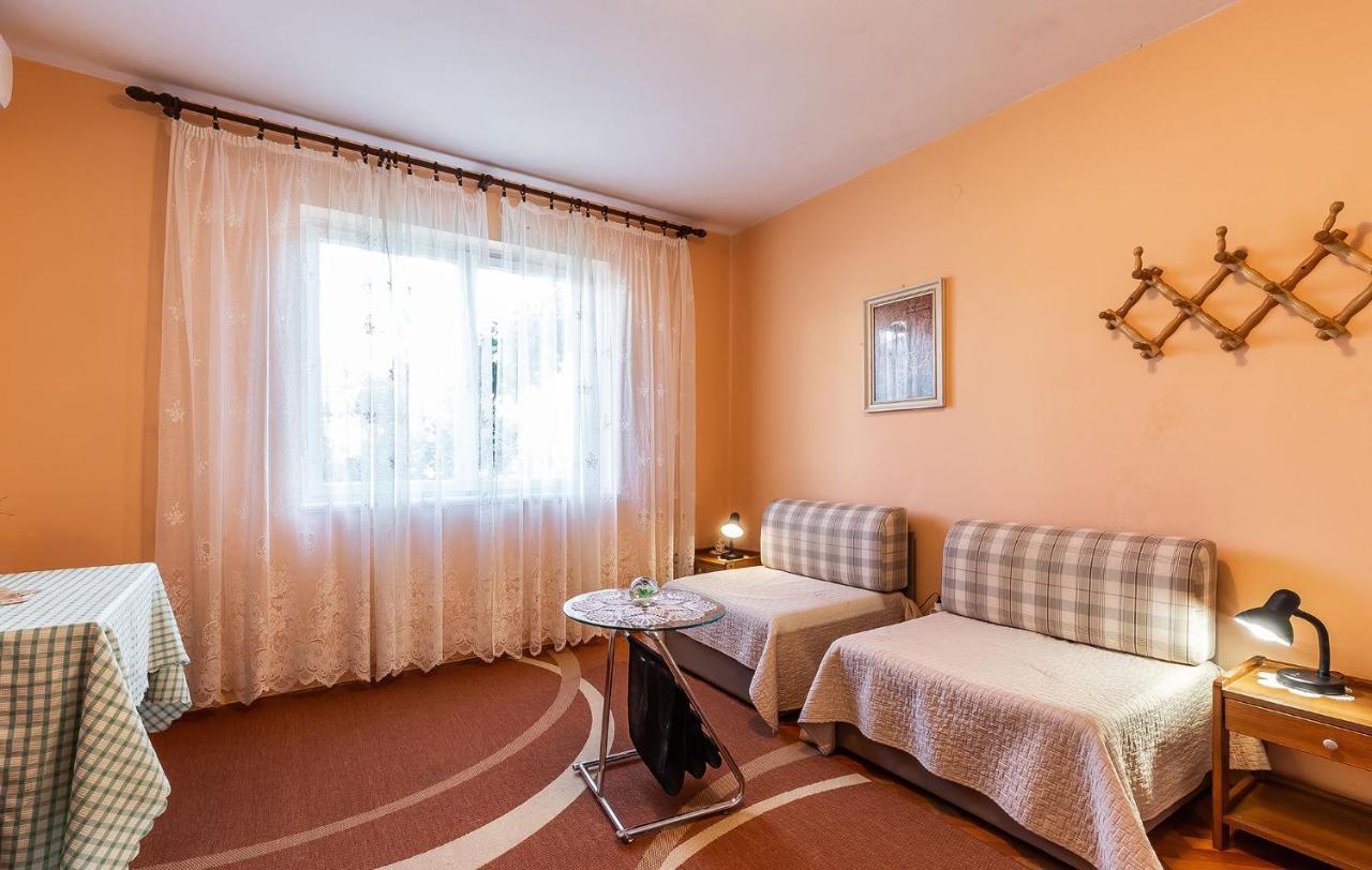 Apartamento Irena Poreč Exterior foto